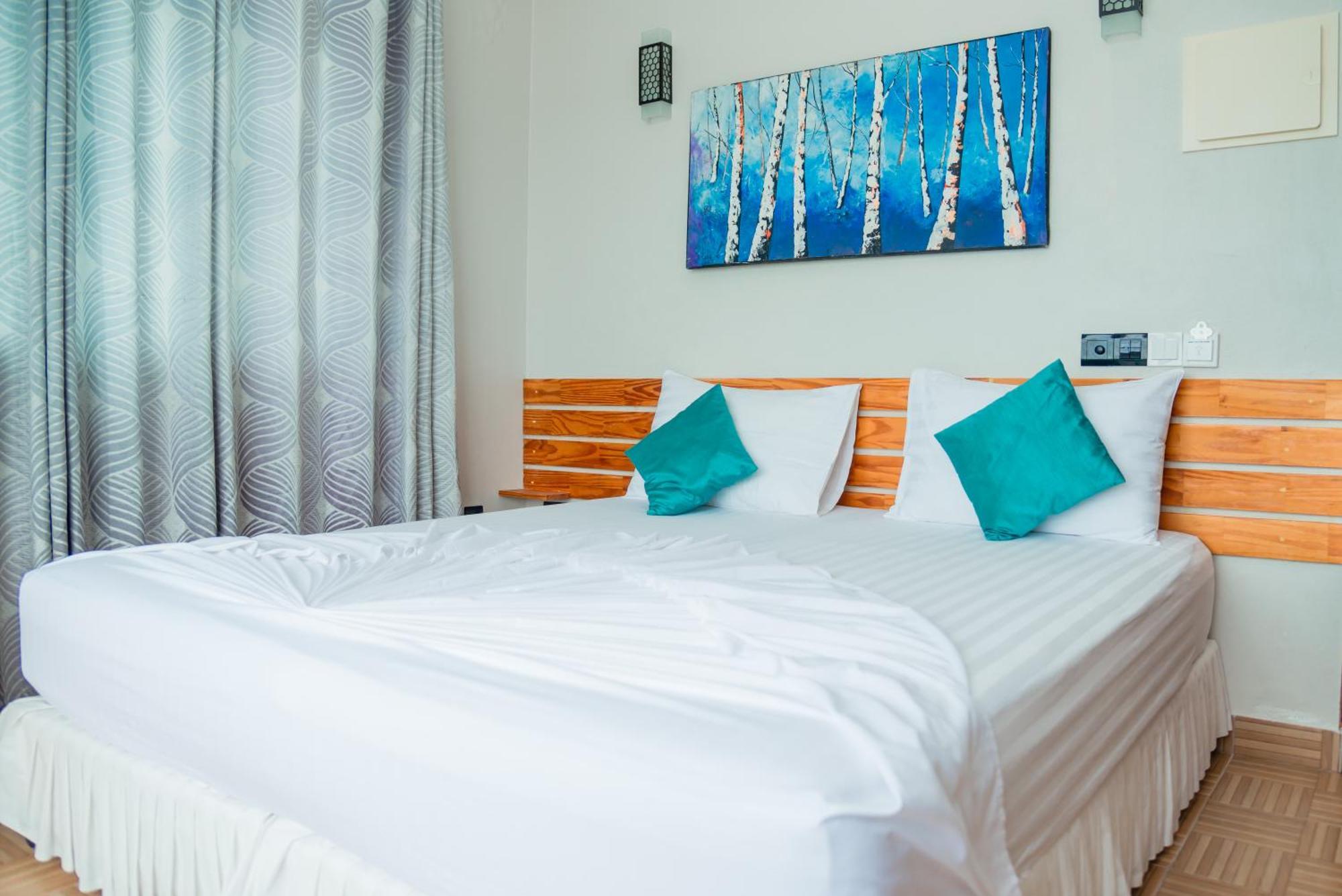 Rumah 320 m² dengan 11 bilik tidur dan 12 bilik mandi peribadi di Atol Male Selatan Guraidhoo  Luaran gambar