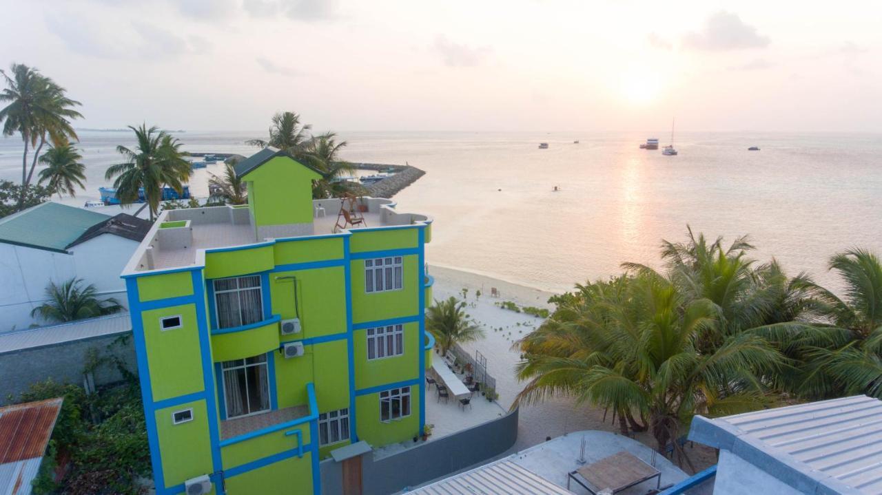 Rumah 320 m² dengan 11 bilik tidur dan 12 bilik mandi peribadi di Atol Male Selatan Guraidhoo  Luaran gambar